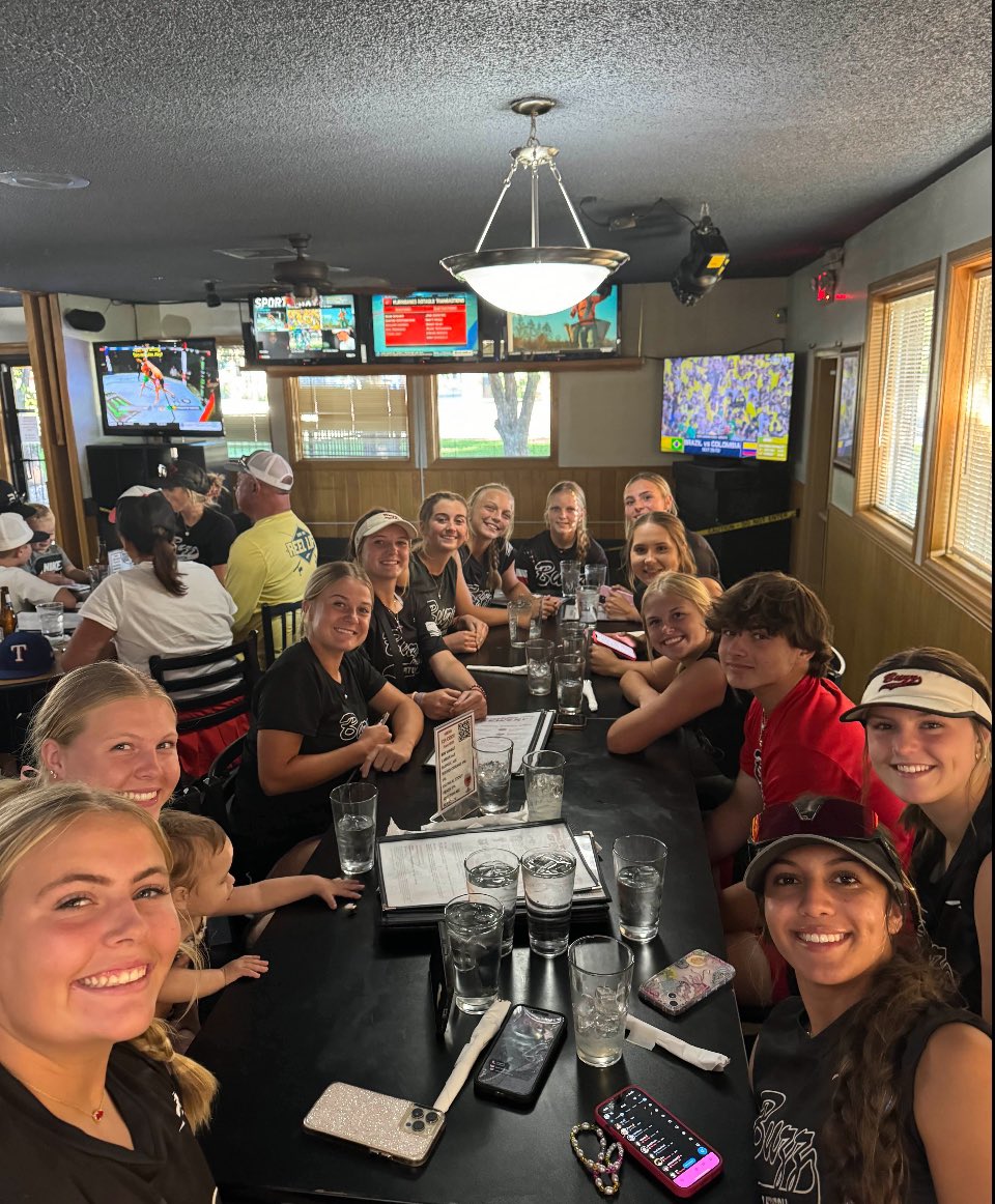 Michaella2028's tweet photo. Colorado Sparkler Highlights! Had a great week with my teamates and my family! #COsparkler #BUZZWIN #ALLGASNOBRAKES 
@CoachBearUpdyke @UpdykeBuzz @TreyHoldbrook @COSparkFire @BuzzCentex https://t.co/yujy7DMlF2