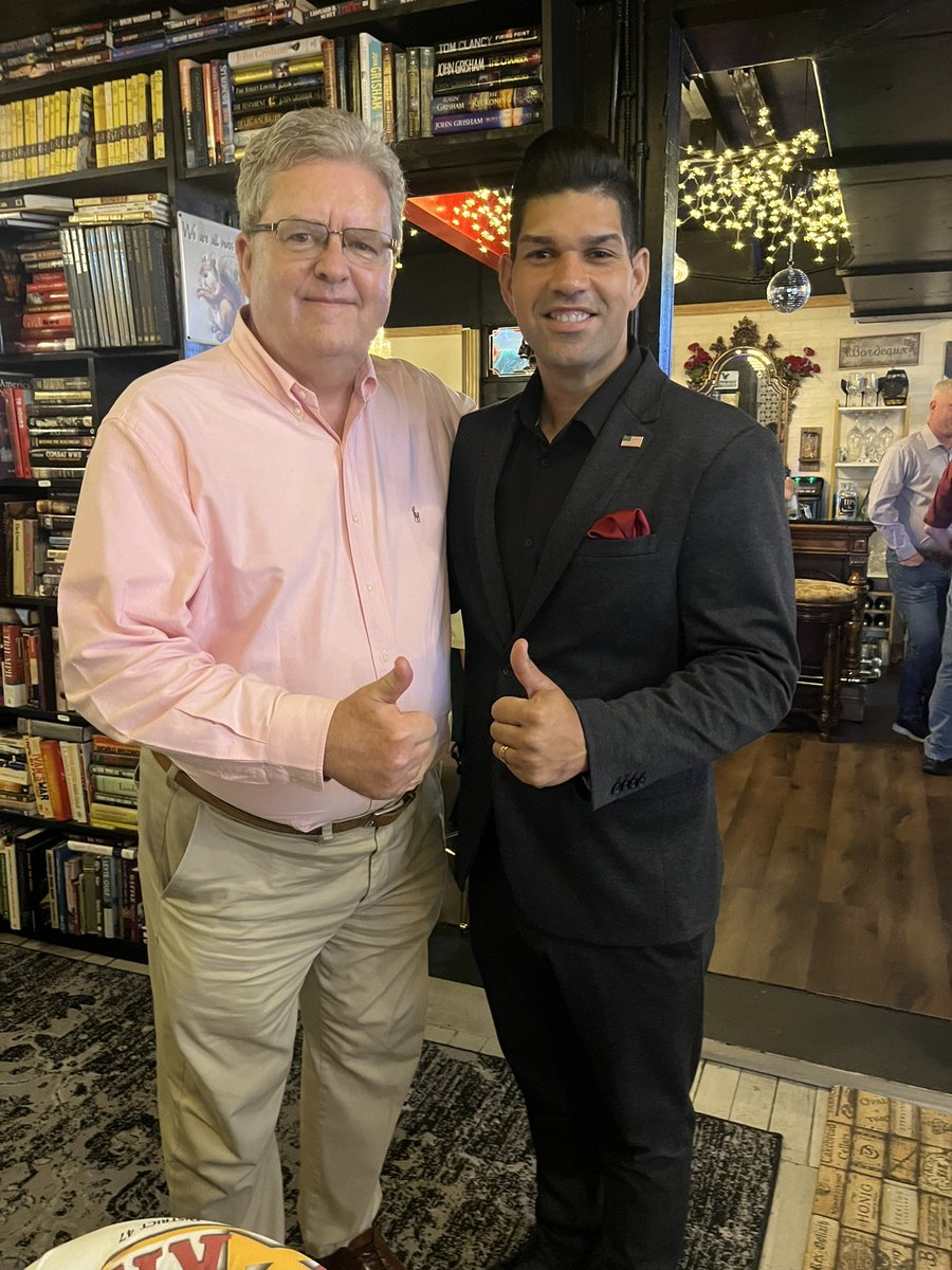 Delatorre_46's tweet photo. State Representative Stark of Osceola County hosts a remarkable fundraising event.
#delatorrefl46
#fightforwhatisright
#followers https://t.co/yyTa3gCl6t