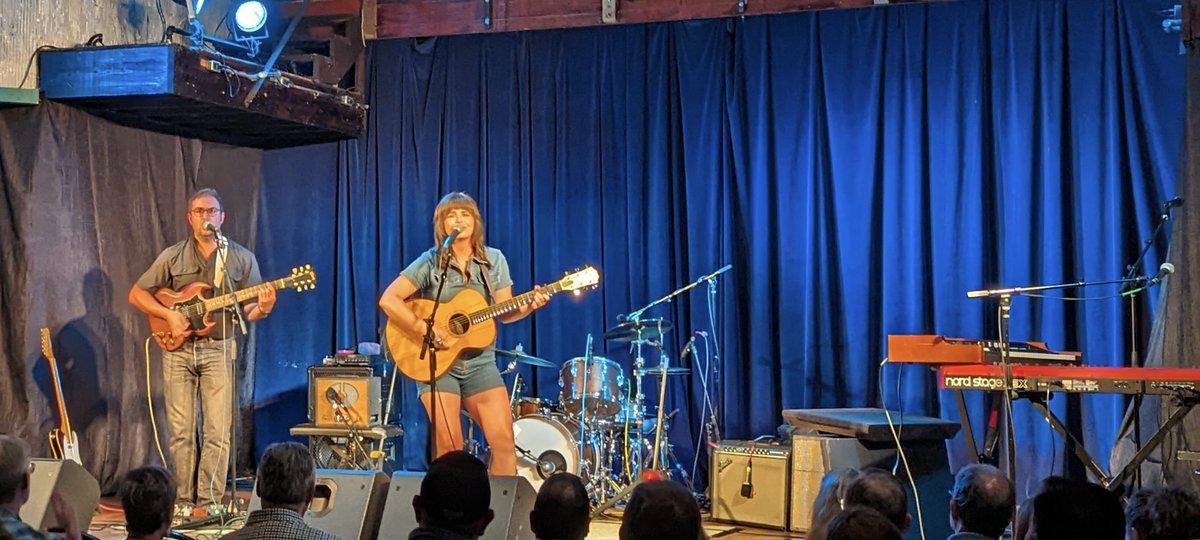 Caught a fave band in a cool new venue that I have wanted to check out...was just down the road from vacation with the fam! <a href="/the_jayhawks/">JayhawksOfficial</a> at Acorn Theater...
Not enough room for the full band so <a href="/BethBombara/">Beth Bombara</a> grabbed her B-Bender pro to fill the stage with great tunes!! 
☮️💜🎶