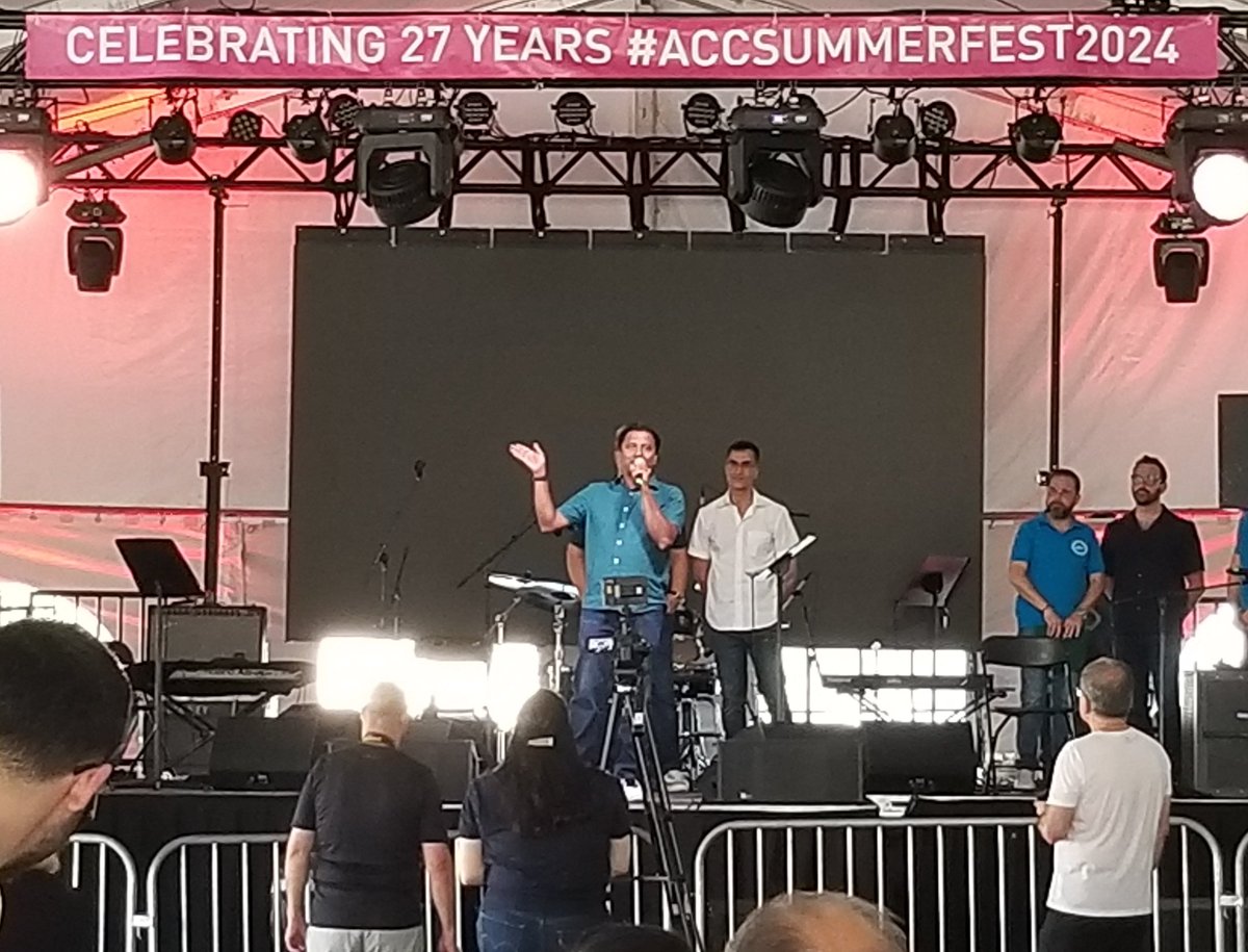 _DebSchulte's tweet photo. Dropped by the #ACCSUMMERFEST2024
to join in the fun with the Armenian Community @ancc_cnac. Great food, music and friendship. Thanks for hosting this excellent event that showcases Armenian culture and brings the community together. https://t.co/MJLcgC3oFR