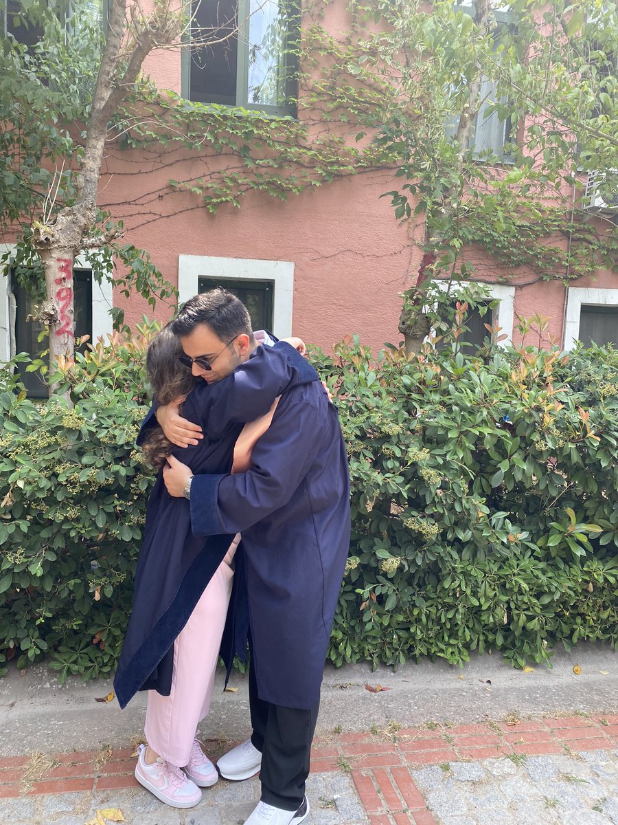 eelffii's tweet photo. Yıldız bana sadece hayallerimi değil hayatımı verdi 🧿🧿💕💕 https://t.co/K5uEsLj2RA