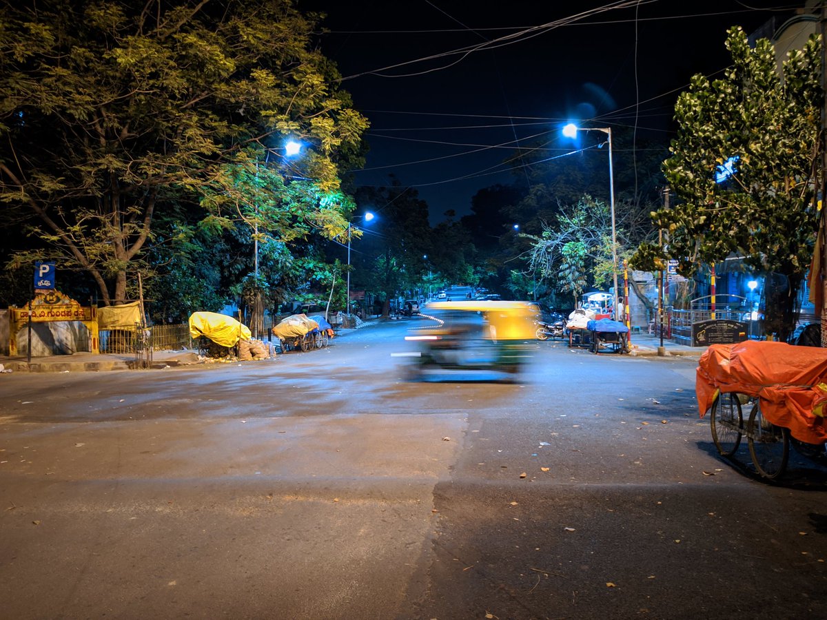 XTheFunnyFeed's tweet image. Bengaluru Vibes: where the traffic is slower than your internet, but the coffee is stronger than your boss's expectations! Where the weather is always 'just-chai-weather' and the startups are always 'just-funding-weather' #BengaluruVibes #NammaBengaluru #ChaiAndCode