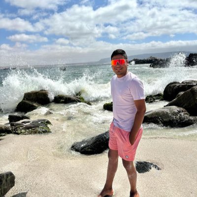 fernandoalvar43's tweet photo. #NuevaFotoDePerfil https://t.co/mcl9rPT5p4