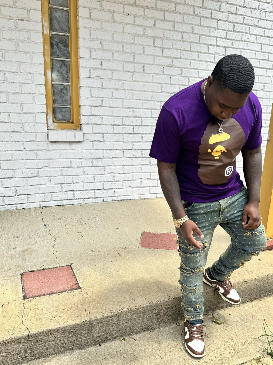 stephkashh's tweet image. Fresh to deaf, when I step you can't even hear it.