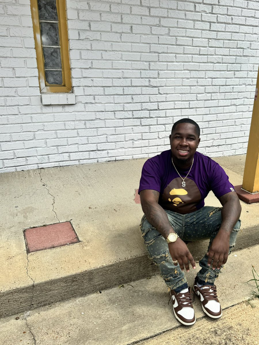 stephkashh's tweet image. Fresh to deaf, when I step you can't even hear it.