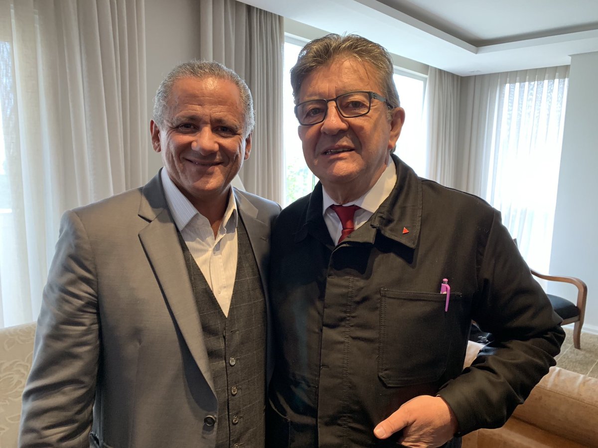 rocha_lcr's tweet photo. Melénchon esteve em Curitiba em 2018 denunciando a quadrilha da Lava Jato e a covarde prisão política de Lula.
Hoje é o grande protagonista da eleição francesa para bloquear a extrema direita.
Grande guerreiro!!!! https://t.co/oJVasD72bi