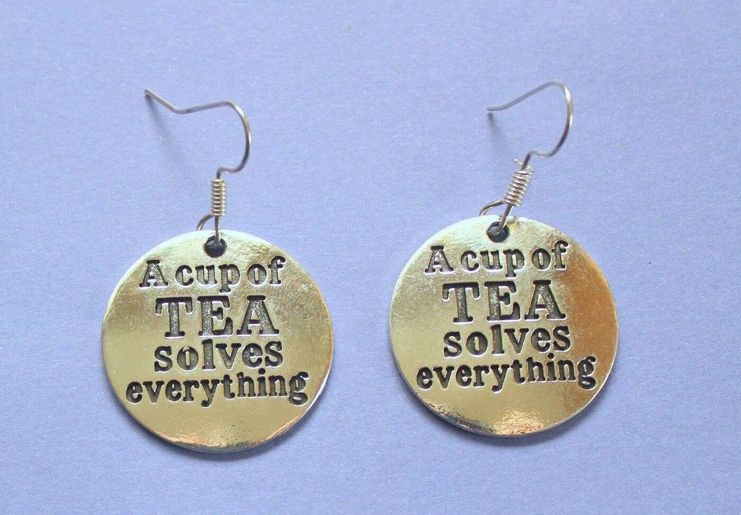 Yettydesigns's tweet photo. I'm more of a coffee person to be honest but if you love tea then these are for you!

#lovetea #teadrinker #cupoftea #teasolveseverything #handmade #etsy #handmadeearrings #teaearrings

https://t.co/3AbEzNHtQ0 https://t.co/cs4hPVNlws