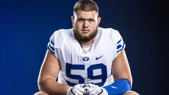 sixstarfootball's tweet photo. BYU EVENT COVERAGE I Several talented offensive prospects raise profile

📈A look at several talented prospects who turned heads at BYU💯

✍️STORY ▶️ https://t.co/yL0AYghVrX

@Jett_Adams22 @TanoaiAndresen @CrandallCrew @ebmeyer_65 @JFord_2025 @JaggerFountaine @mason_fulford5 @ty_hadlock1 @MasonHolt27 @PhoenixxHovey_9 @Britton_18 @LBKeyward @loganlowe09 @MealerToby @JesseNoa52616 @maxwellporter08 @BoeSparks5 @fast_ash7 @Alani_Tuifua11 @Jayfc3Walker @AustinWilcoxx