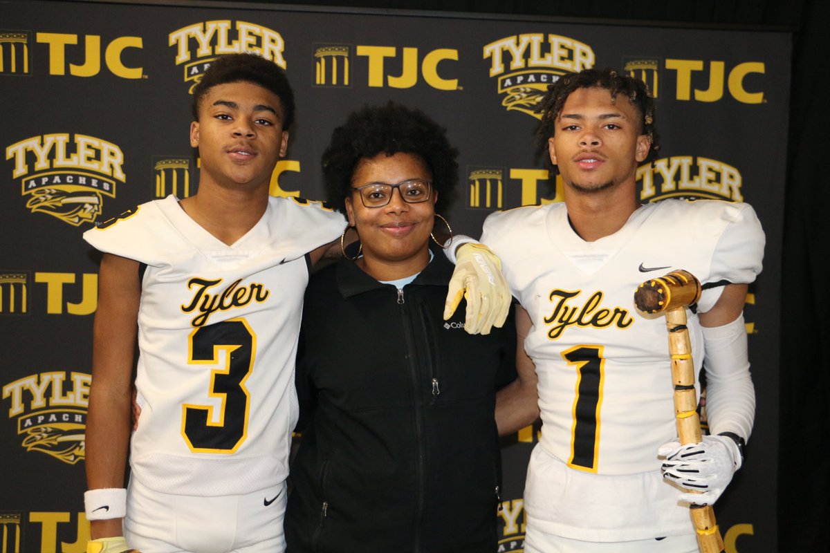 Ja’Tyrian “P1🩸” Moore tweet media