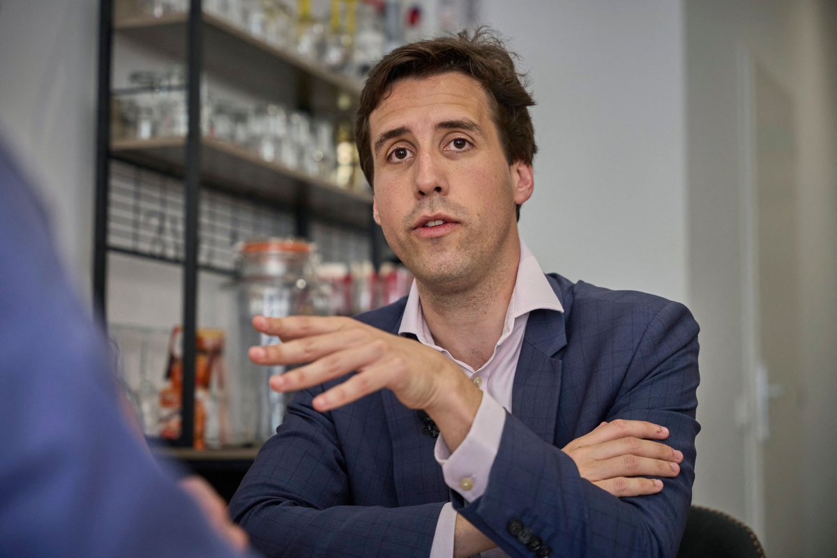 Pierre Gentillet, of Marine Le Pen's RN, has LOST his race.

Gentillet is the founder of the pro-Russia propaganda operation Pushkin Circle,  has personally met with Bashar al-Assad, and has called for the lifting of sanctions on Moscow.