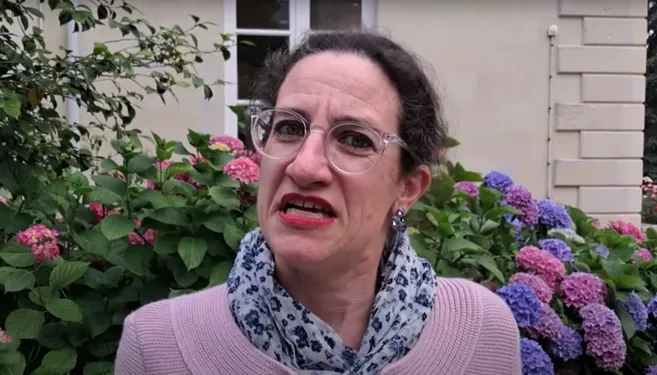 rachidowsky13's tweet photo. Un grand merci aux "brebis galeuses" : cette victoire de la gauche est aussi la leur. Par leurs interventions, elles ont montré au peuple toute la crasse, le racisme et la connerie absolue qui se cachait sous le dégradé lisse vivelle dop fixation extrême de Bardella https://t.co/lvnapMYFe4