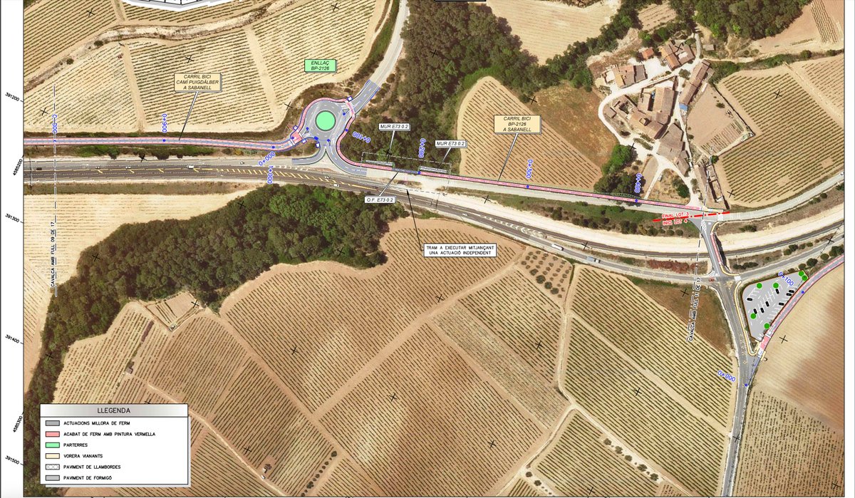 x_escribano's tweet photo. 🚲 La Generalitat de Catalunya desenvoluparà un nou corredor pedalable 2-1, al #Penedès, paral·lel a la C-15.

🚳 D'ençà la seva reforma global, la C-15 és una via de 2+1 de categoria II : amb límit de velocitat a 100 km/h, no admet trànsit vulnerable. 

⛔️ Les vies 2-1 només permetran trànsit ciclista, agrícola i d'accés finalista a finques. La seva velocitat restarà limitada a 40.
