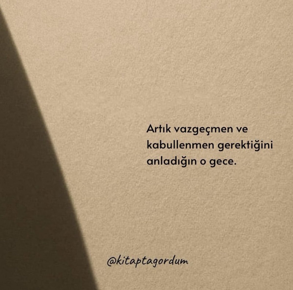 kitaptagorduk's tweet photo. https://t.co/v8BuS4RqkK