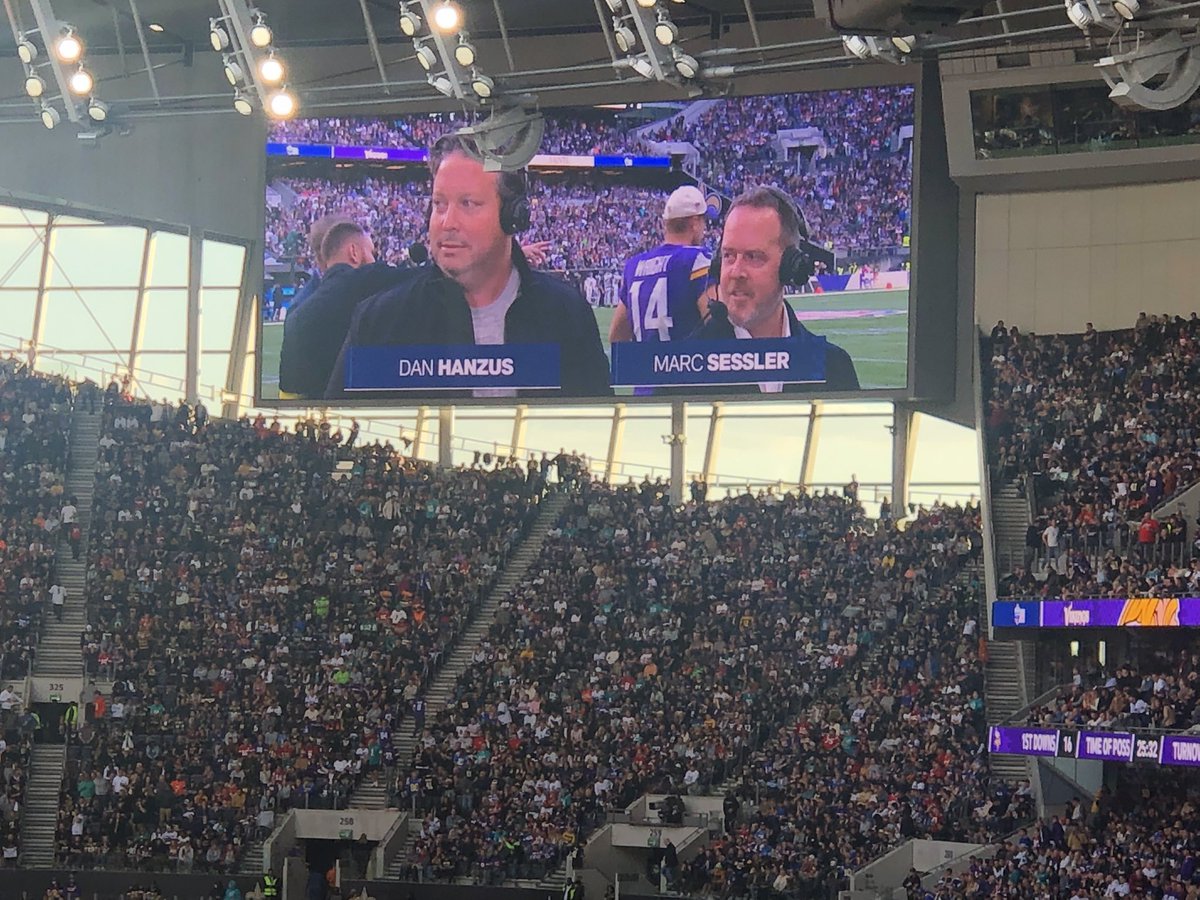 dan_torquay_man's tweet image. No words @greggrosenthal @DanHanzus @MarcSessler @ColleenWolfe 

Actually there are two: THANK YOU ♥️

Through the airwaves or in person you guys are just simply THE BEST

#HeedTheCall