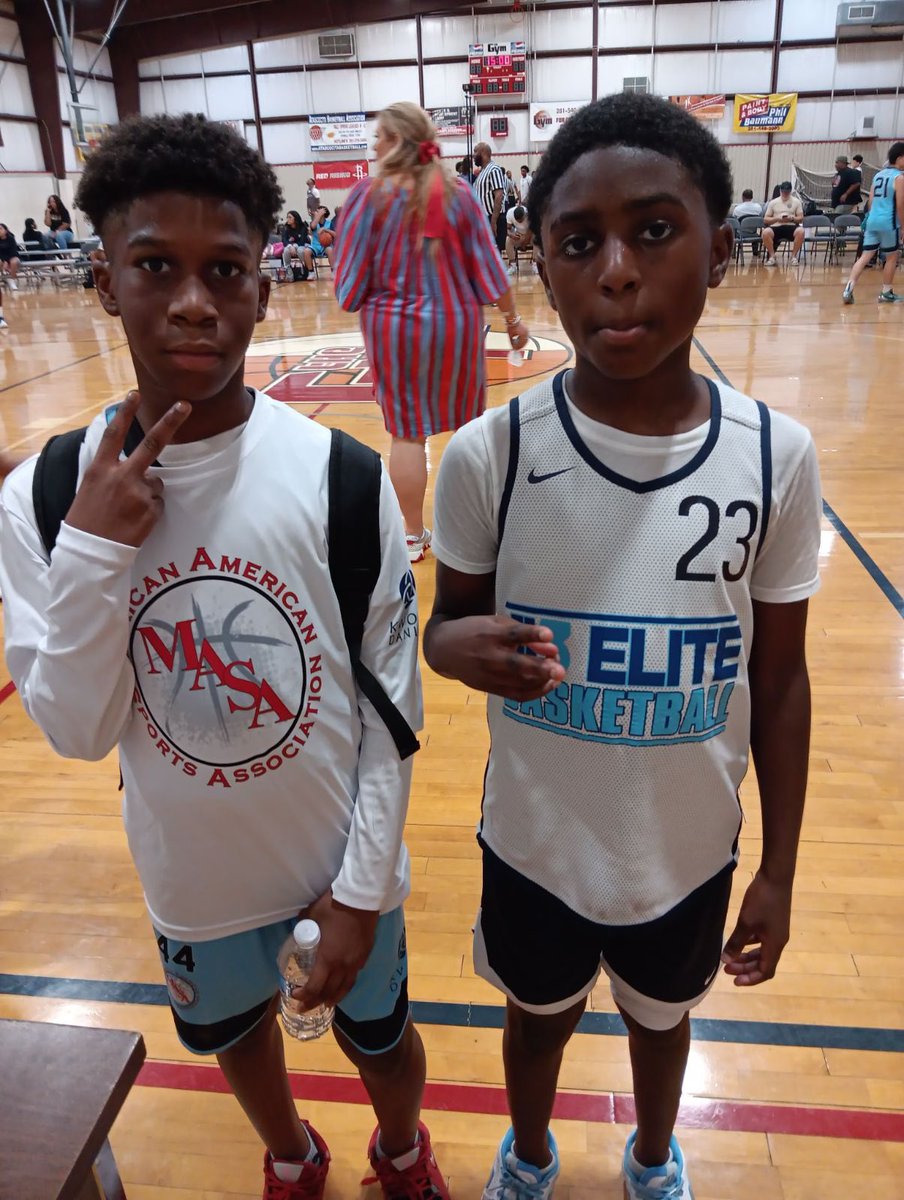 Gym 1:20pm  Red
JL3 Elite 53
VS 
Masa Go 5th 33

(From R to L) Ty Reagins-21pts and Braylon Bailey-9pts #gmi2024