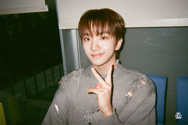 yeongwonuz's tweet photo. https://t.co/7dGuDCR1gV