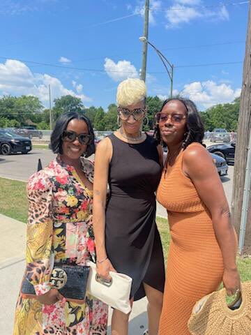 msshaunp's tweet photo. Sunday Funday!! πππ₯°
Church βͺοΈ was Churchin! ππ½βͺοΈβ€οΈππ½π
#AwesomeMessage ππ₯
This is Italian Ice is Everything!!! π§β€οΈ
#SummerTimeChi https://t.co/4sVBYx35lR