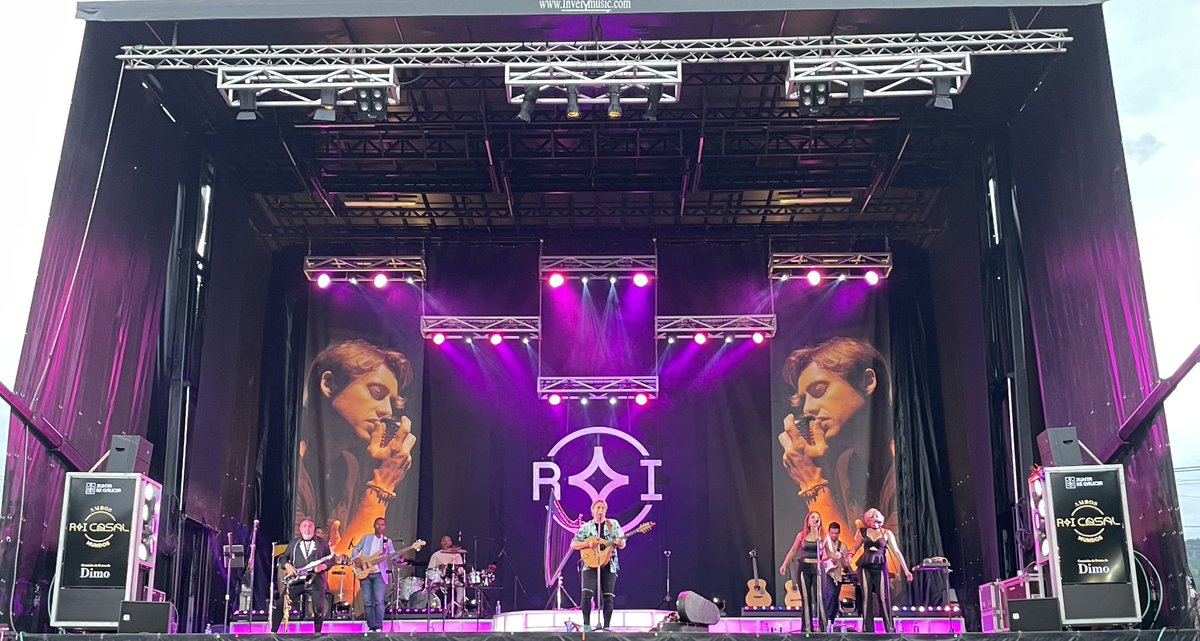 ⁦<a href="/RoiCasal/">Roi Casal</a>⁩ #FestasDimo 🔝😻