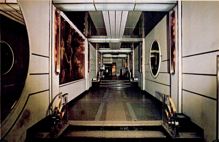 TedGrunewald's tweet photo. Whenever I go by @HotelEdison—I mourn the lost glory of its once-fully-intact 1931 #StreamlineModern lobby—wrecked by a bad early 90s upgrade.
@NYCLandmarks never protected the astonishing porcelain enamel & white chrome lobby—leaving it vulnerable to taste-free developer whims. https://t.co/wFSSulTRvf