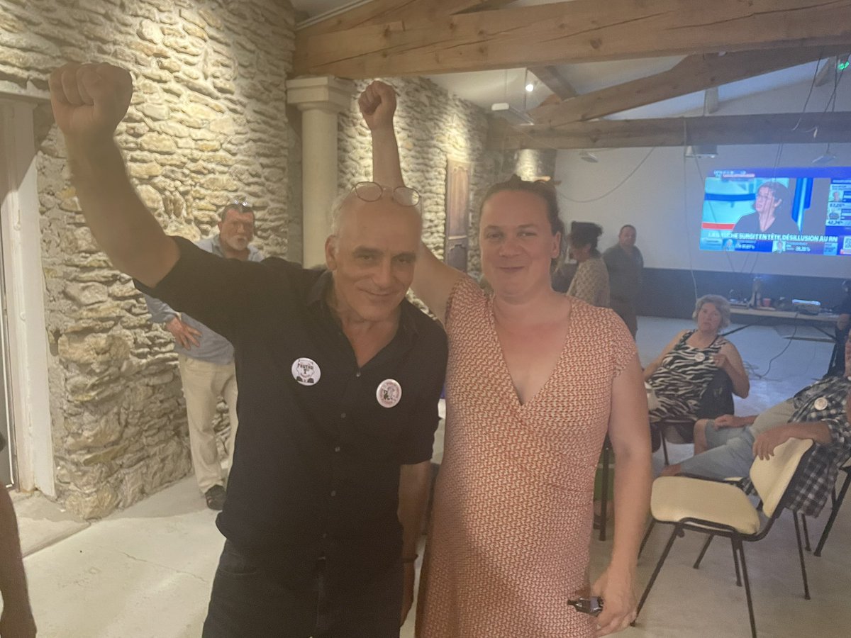 SalinguePauline's tweet image. Une campagne incroyable dans l’Aude avec @PhilippePoutou. Merci aux 40% d’Audoises de la 1ère circo qui ont voté pour nous et surtout aux militantEs et aux orgas qui ont su agir ensemble. La lutte continue !