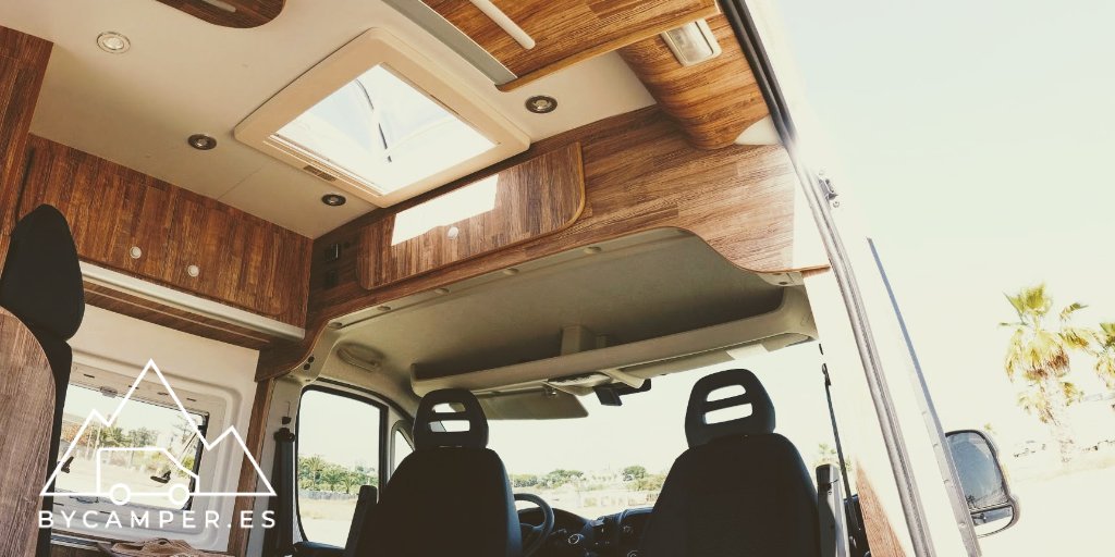 🚐 Sol de verano y con ganas 😂

👉 Más info en: i.mtr.cool/egllzuxdnu

#camper #segundamano #rentalcamper #verano