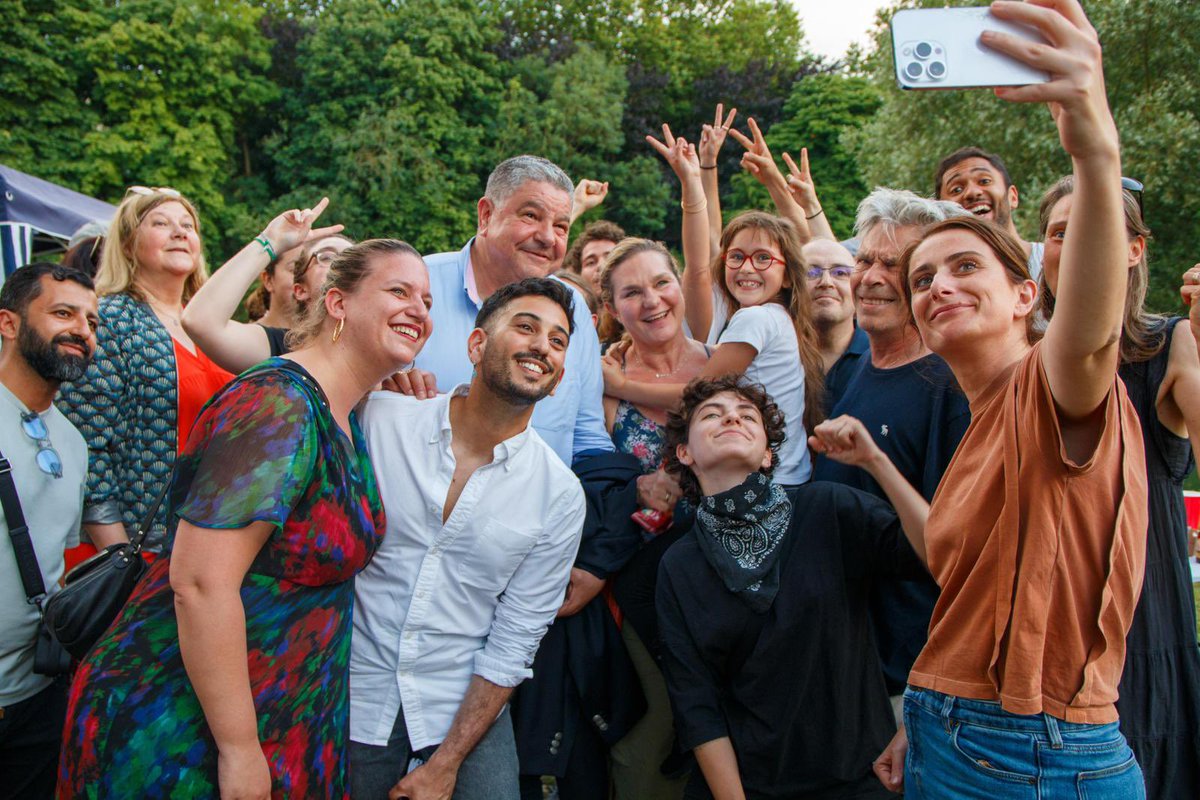 Je n’irai pas à l’Assemblée nationale demain, mais je suis fier de pouvoir me réveiller dans un pays qui ne sera pas gouverné par l’extrême droite, fier d’avoir placé l’enfance au centre de ma campagne. Merci aux militants et militantes. Comptez sur moi pour ne rien lâcher.