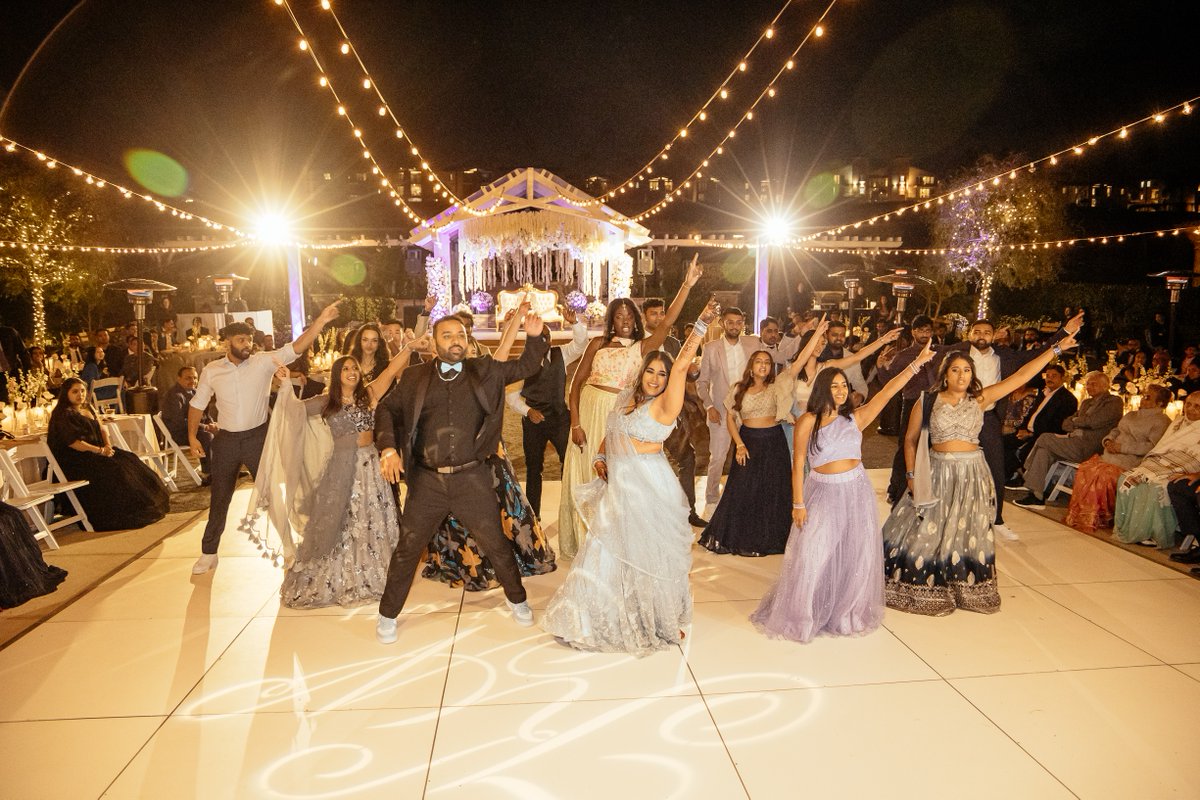 The Flower Fields may be closed, but our Barn is open year-round! Plan the perfect event in our Paul Ecke, Jr. Barn. 🌷 Click the link to learn more
 🔗 bit.ly/47SeNUx