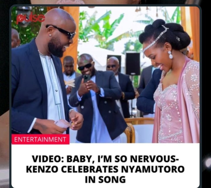 HeardsPro's tweet image. I told you Eddy kenzo wont marry now 
Nga muwakana.
Lulwo oluyimba omanyi mwayiga awoooo
@GalaxyFMUg @LaBrandMarketin @MBU @NRGRadioUganda @MrInfluencerUg1 @starborntimkash  hehe marriage is sakulifayizingi. And some ihmmm