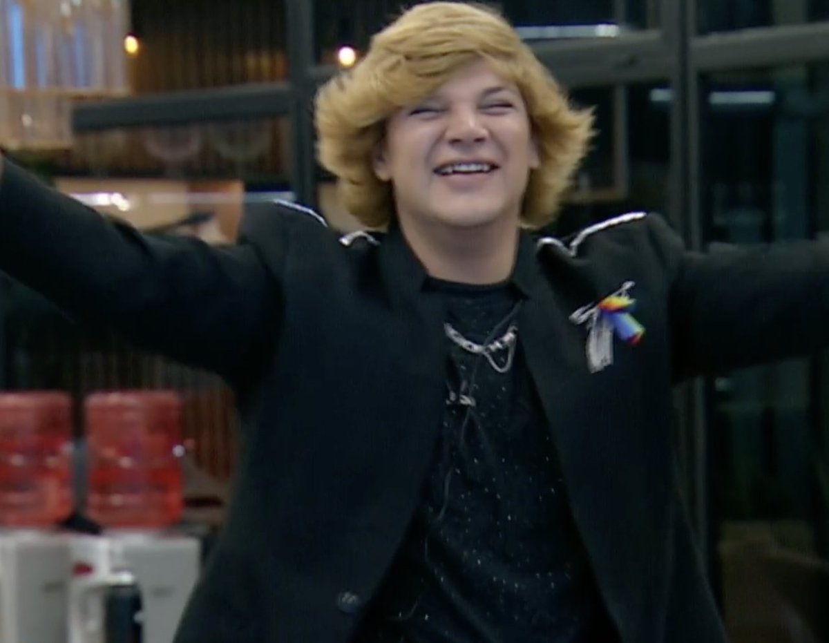 EveCenteno's tweet photo. Como toda cordobesa, como toda Argentina del bien, está noche tiene que ganar EMMANUEL AL 9009 🏳️‍🌈🇦🇷 #GranHermano #GranFuria https://t.co/fkzaR3h3Bs