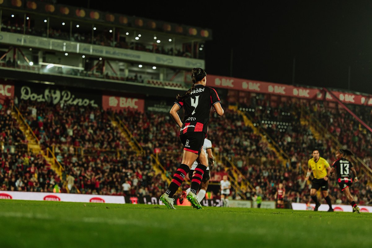 Mis fotos en la final de fútbol Femenino 📸⚽️🇨🇷 <a href="/ldacr/">Alajuelense</a>