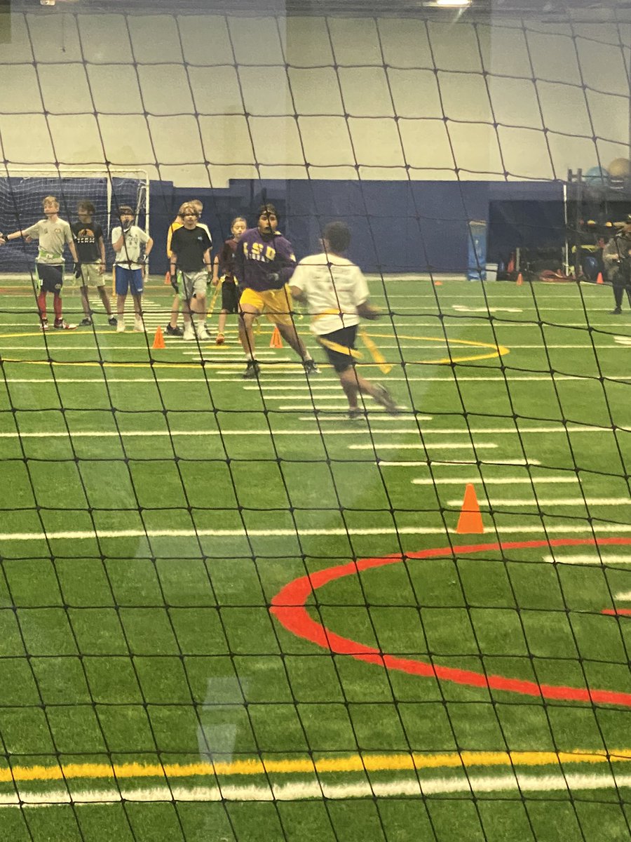 bjizzle56's tweet photo. Great competition and competing going on at M3 Performance... Maximus had fun competing!!! #M3Performance @johnson_rpawliw https://t.co/bql0nZdG9u