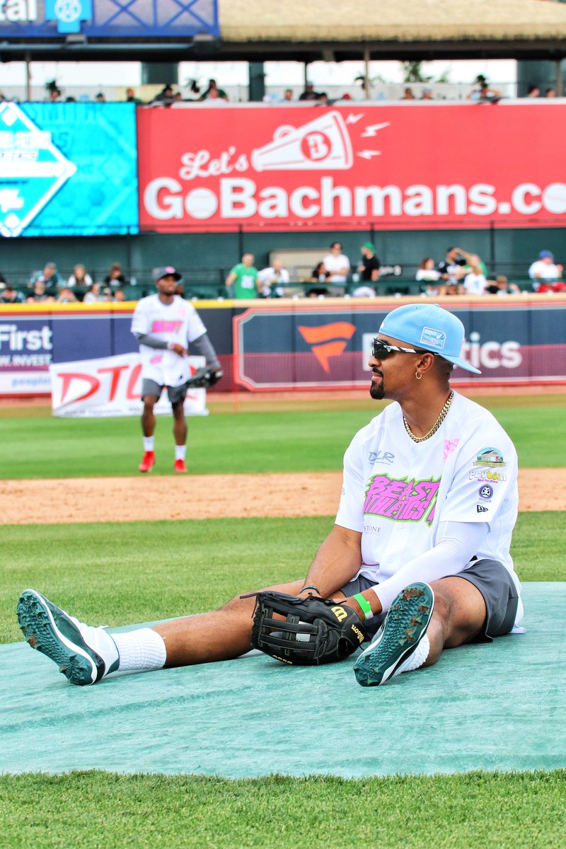 Devonta Smith Celebrity Softball Game ✨ Year 3 @DeVontaSmith_6 
•
•
📸 by Me