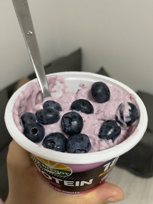 🫐 https://t.co/v2UhDHd2Ay<a href="/tag/winnigwednsday"class="tags"><span>#winnigwednsday</span></a>