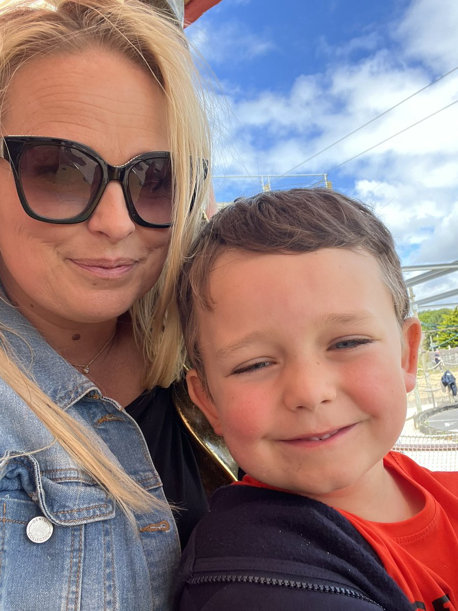 MrsDyer85's tweet photo. The long awaited annual leave has started and it feels so good. 🥰 https://t.co/LK4afJhRQV