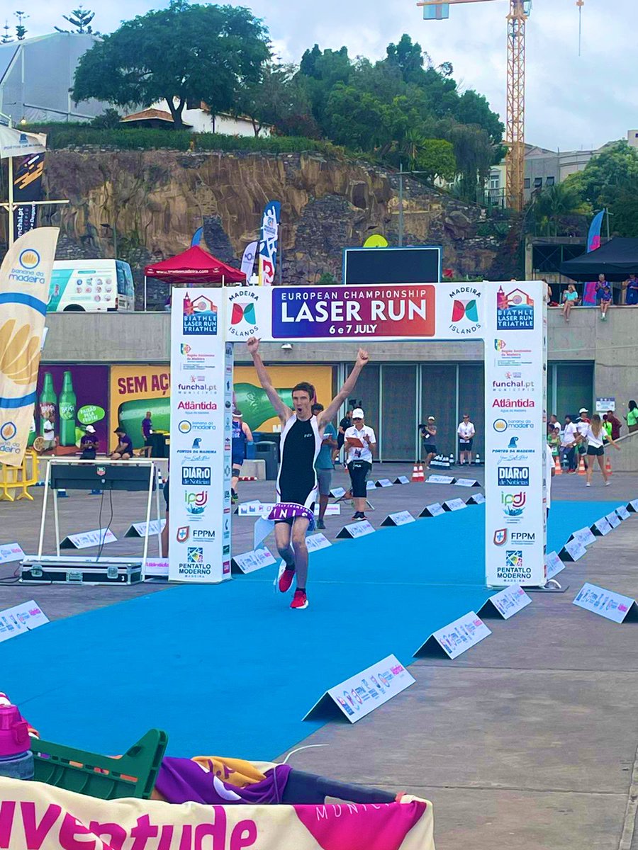 Dr Nic J Robinson tweet media