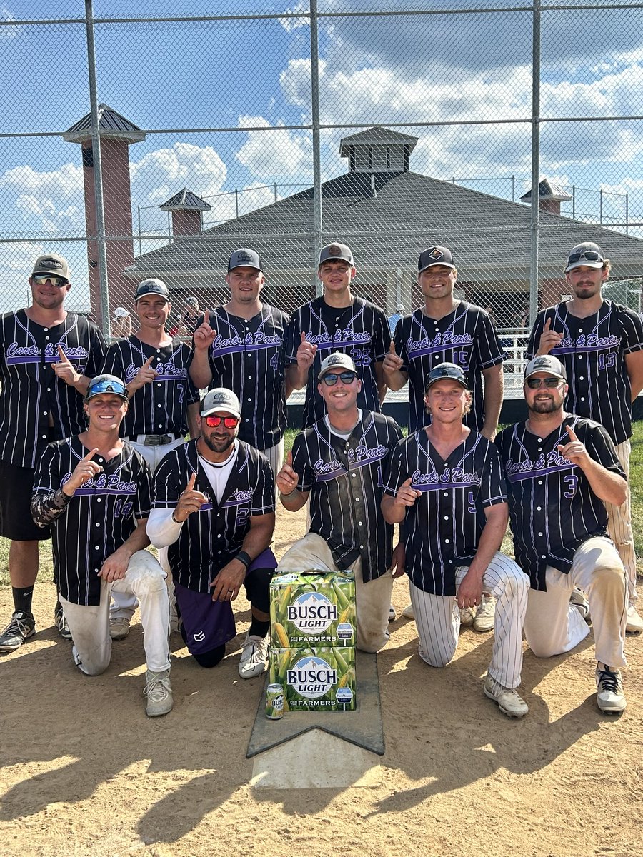 parts_carts's tweet photo. Most of the boys conquered Put In Bay on Saturday, came back Sunday and won the ship!! Run ruling everyone today!! Thanks @aag_softball for hosting a great tourney! #bingbong https://t.co/hDkBgPqoLl