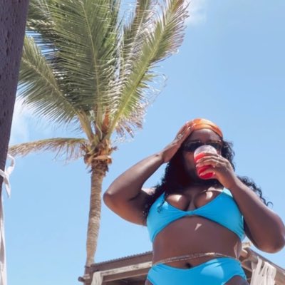 theekikib's tweet photo. #NewProfilePic https://t.co/bzabfKzJLe