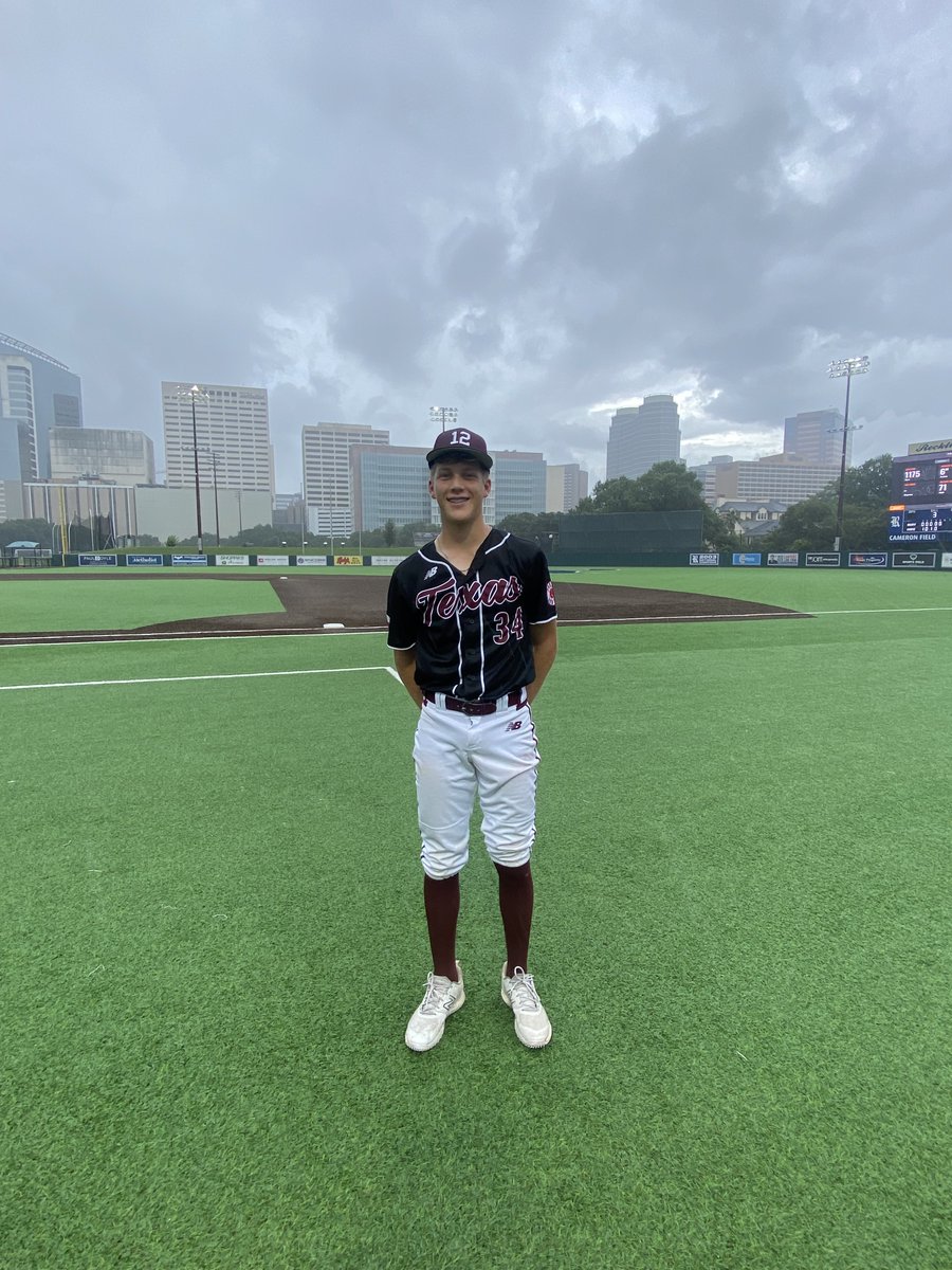 FiveToolTexas's tweet photo. F: @TwelveRecruits Gold 2027 2, Texas Twelve Silver 2027 0
PoG: @JacobOwens01 1-1, RBI, BB
Pitcher: @SterlingSc97712 2 IP, K, 0H, 0R https://t.co/egBsP6sKRB