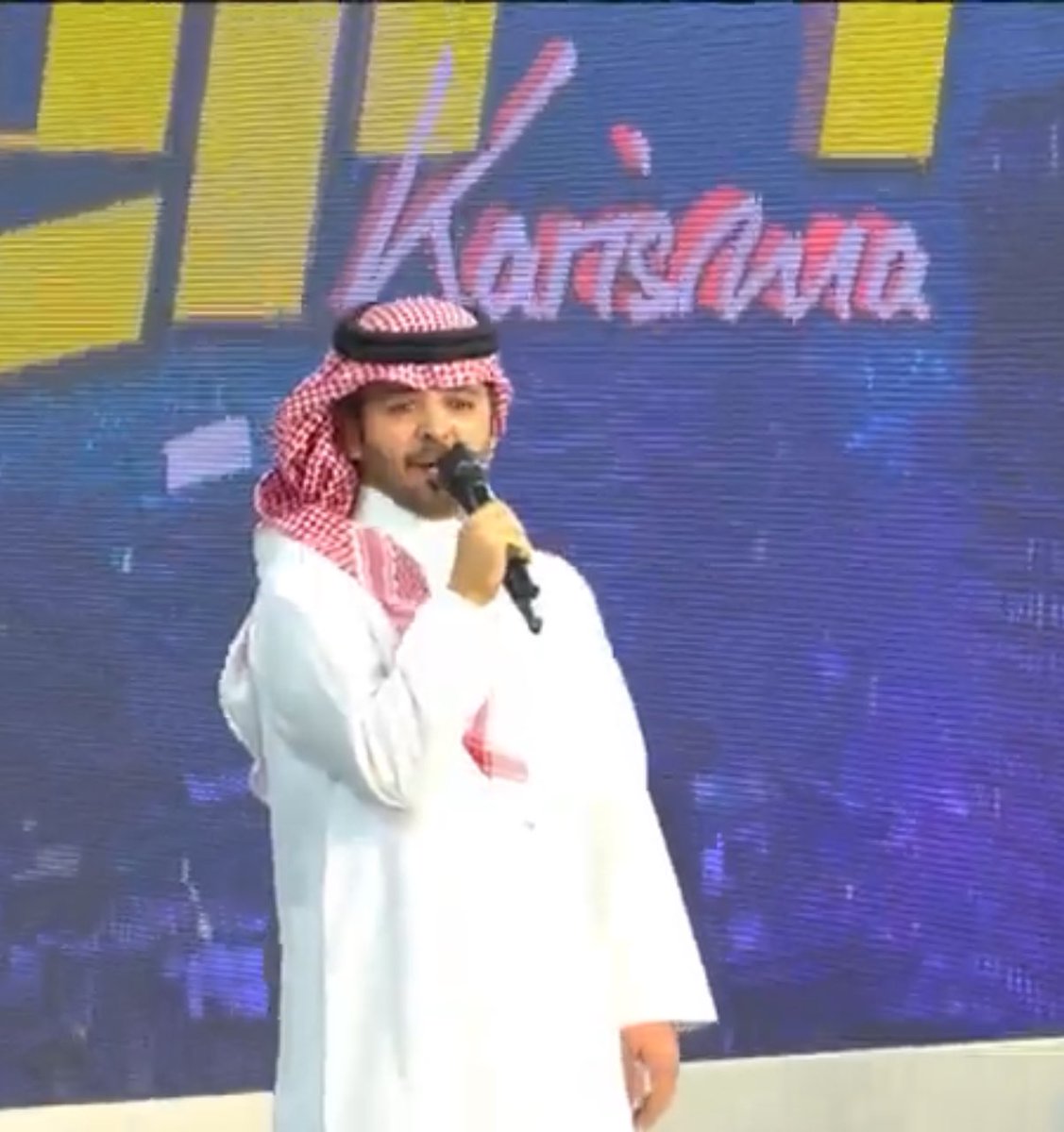 لبيه لبيه يالغالي 😅🙂 .
ارحب يبوفهد منوررر 🌷 .
 #كاريزما1 || #محمد_فهد