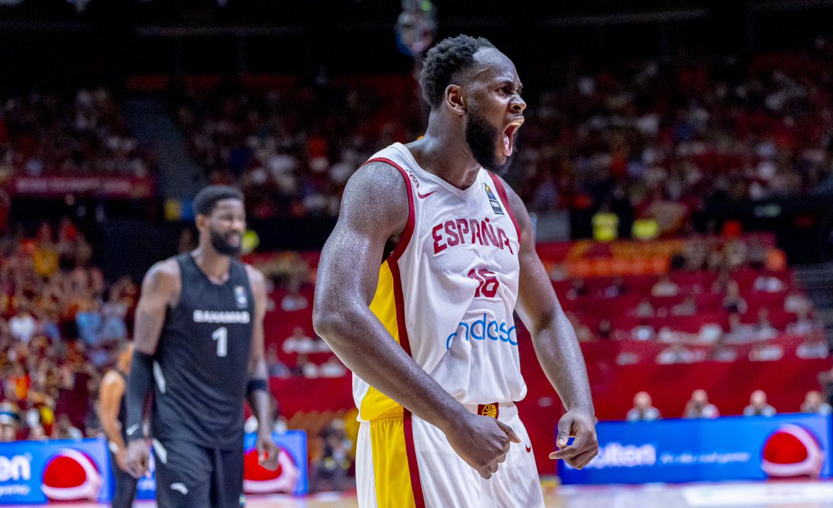 Estamos donde nos merecemos!! Orgulloso de este equipo una vez más!! Nos vemos en paris!!! 🇪🇸🇪🇸❤️👊🏿👊🏿