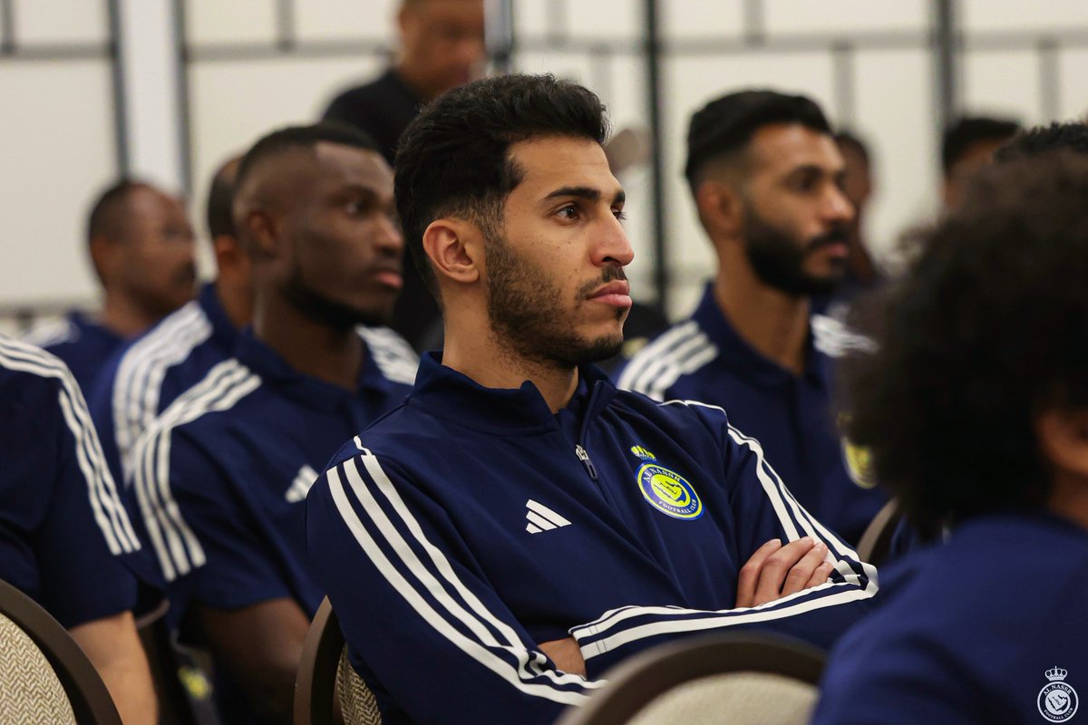 AlNassrFC's tweet photo. الاجتمـاع الأول .. موسم 2024 - 2025 🙏
#النصر_في_البرتغال 🇵🇹 https://t.co/ZCmorLYHl3