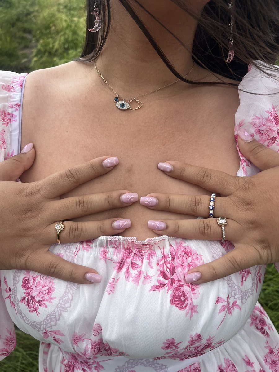 spend 22nd birthday watching eurocup and looked cute doing it 🫡