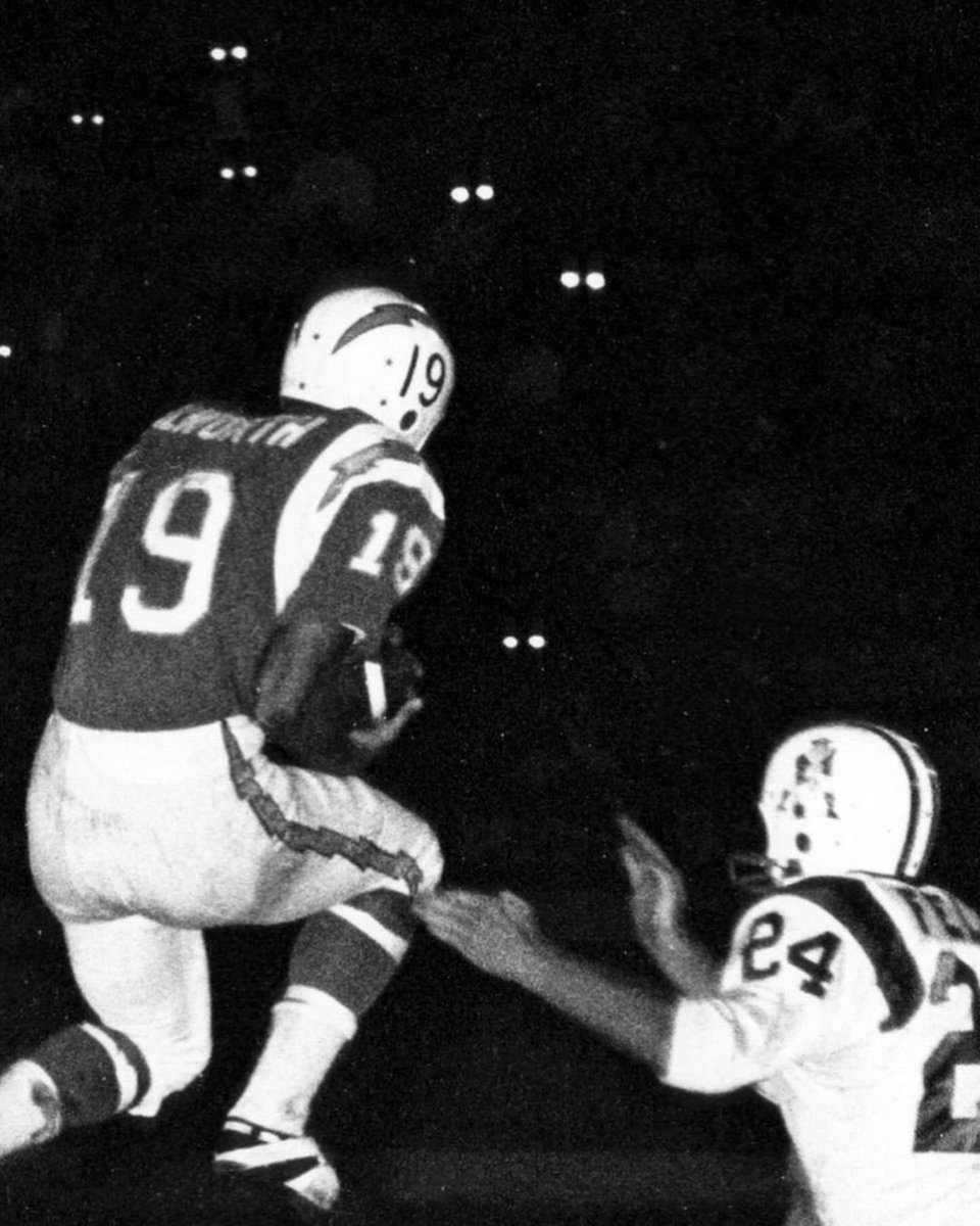 nflhistoric tweet media
