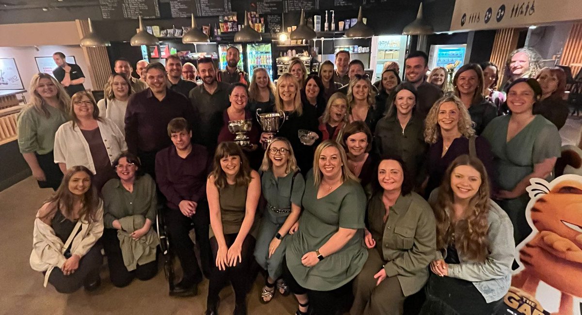 Côr Dre (@cor_dre) on Twitter photo Llwyddiant yn <a href="/GwylFawr/">GŵylFawrAberteifi</a> Aberteifi ddoe:
Côr Cymysg 🏆
Arweinydd yr Wyl - Sian Wheway
Côr yr Wyl 🏆
Diolch yn fawr iawn am y croeso cynnes 🎶⭐️
<a href="/sianwh/">Sian Wheway</a> <a href="/caernarfon360/">Caernarfon360</a> <a href="/CDHerald/">Caernarfon Herald</a> <a href="/papurdre/">Papur Dre</a> Llwyddiant yn <a href="/GwylFawr/">GŵylFawrAberteifi</a> Aberteifi ddoe:
Côr Cymysg 🏆
Arweinydd yr Wyl - Sian Wheway
Côr yr Wyl 🏆
Diolch yn fawr iawn am y croeso cynnes 🎶⭐️
<a href="/sianwh/">Sian Wheway</a> <a href="/caernarfon360/">Caernarfon360</a> <a href="/CDHerald/">Caernarfon Herald</a> <a href="/papurdre/">Papur Dre</a>