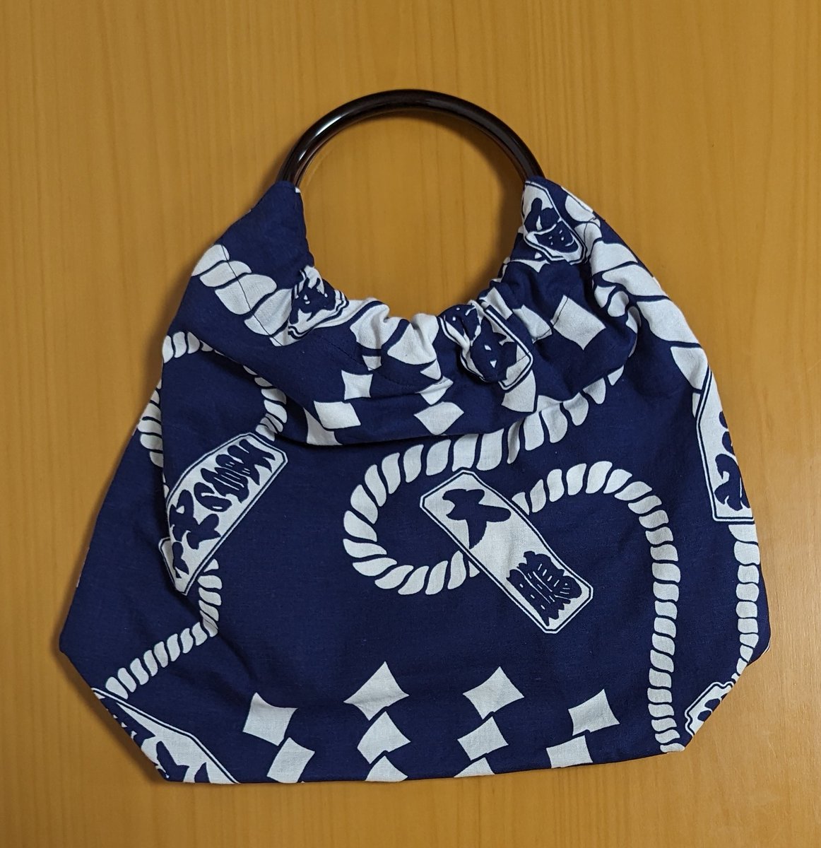 🎁大相撲抽選会

7月8月の抽選会参加資格者は基本【けちゃっぷ】様までのフォロワー様❗

このポストをリポスト。
70リポスト越えたら 抽選会が発動し 抽選で1名の方にリングハンドルバッグをプレゼント（写真のどちらか）

【浴衣かばんと手拭いかばん】
facebook.com/profile.php?id…

7月8日1８時〆切