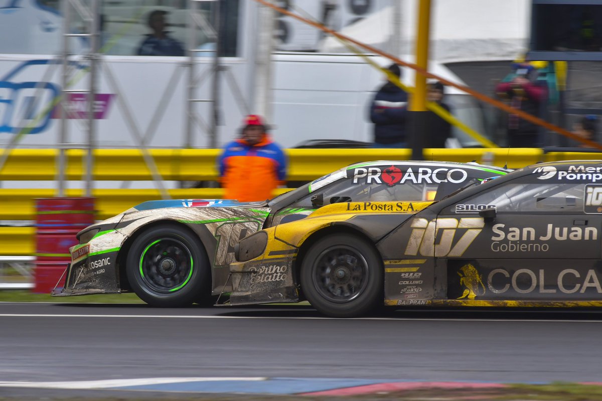 actcargentina's tweet photo. El TC luego de la lluvia y la tierra colorada 👀

📸 Prensa ACTC https://t.co/byyOBZTCpt