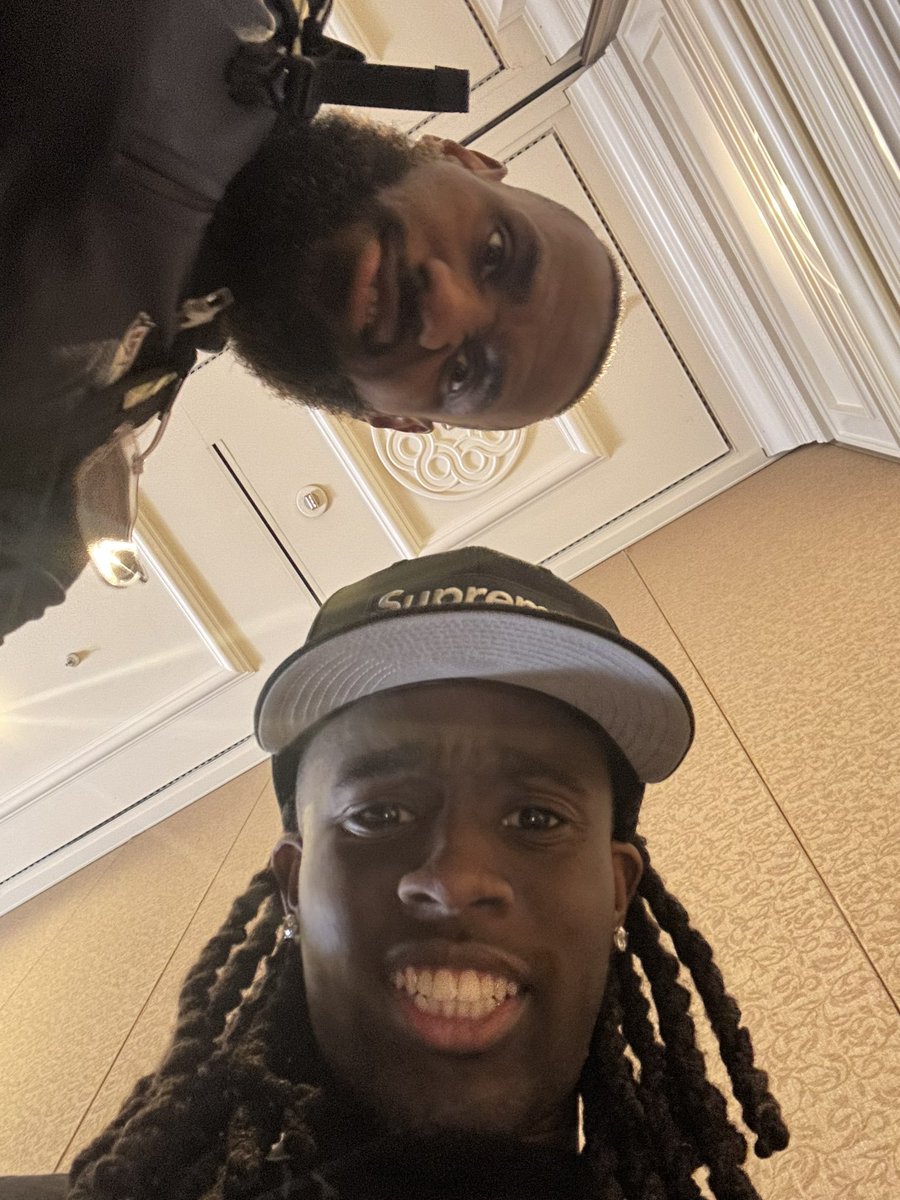 Kai Cenat and LeBron James linked up 🔥

(via <a href="/KaiCenat/">Kai Cenat</a>)