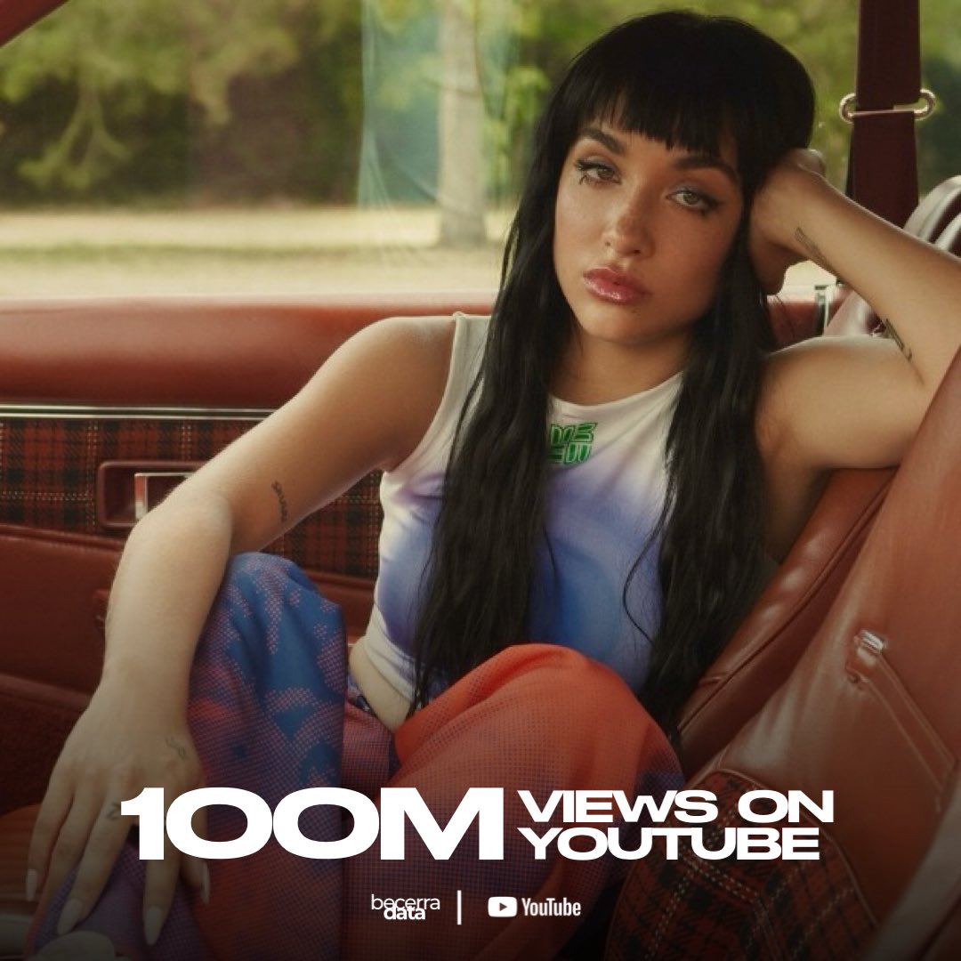 BecerraData's tweet photo. El videoclip oficial de “LA NENA DE ARGENTINA” ha superado las 100 millones de visualizaciones en YouTube.

— 8 VIDEOCLIPS solistas de Maria Becerra superan dicha cifra en la plataforma, y 29 en general. 🔥 https://t.co/8FmQC3Rw5B