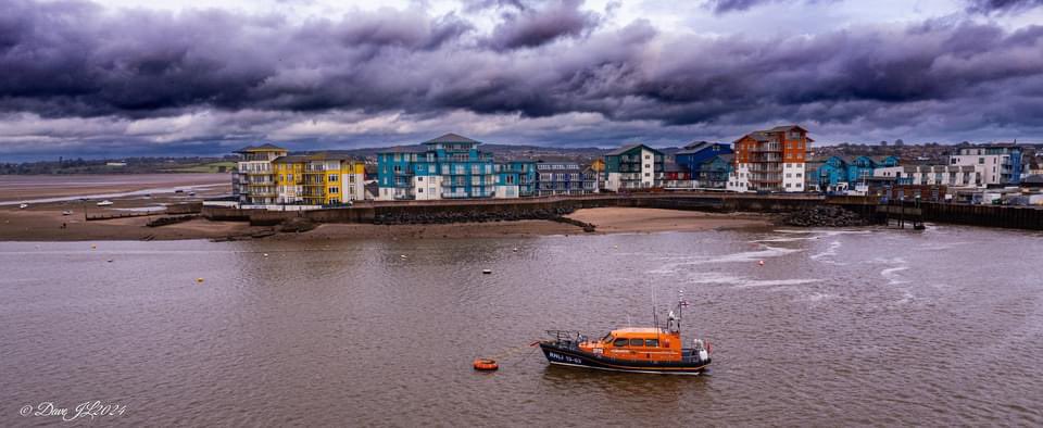 DaveByTheSea 🌊⛵️ tweet media