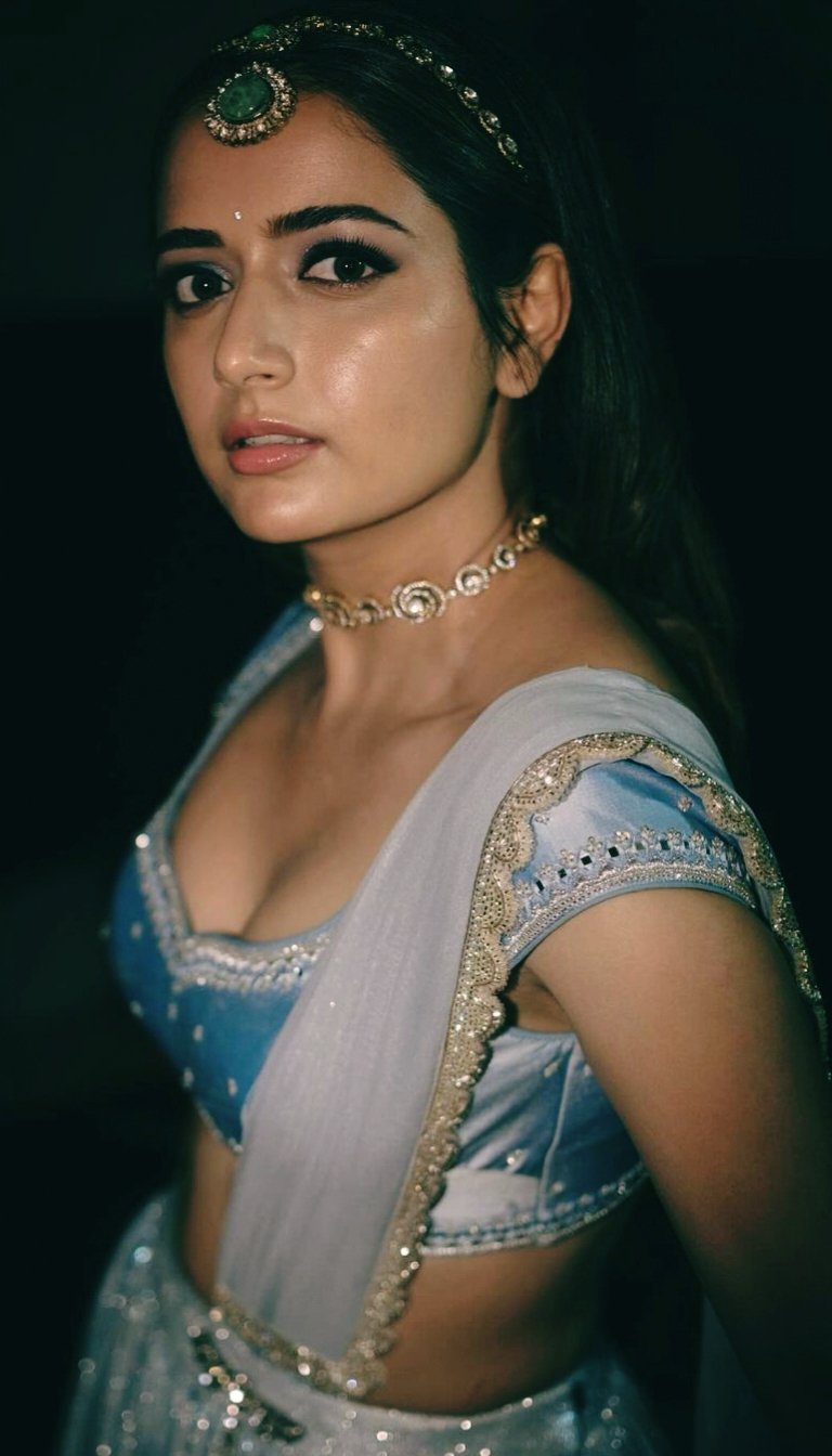 GR7-1w5aAAA7707?format=jpg&name=large